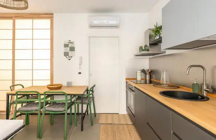 I Host Apartment - Polesine 2 밀라노